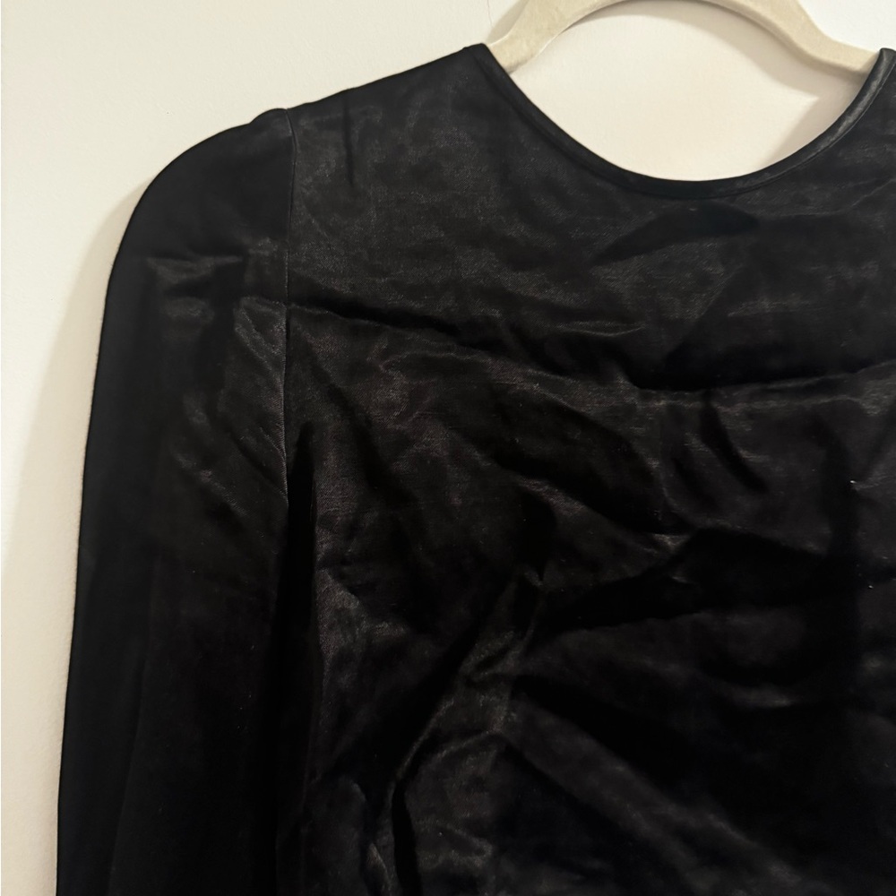Zara Elegant Black Women's Top - Picture 2 of 4